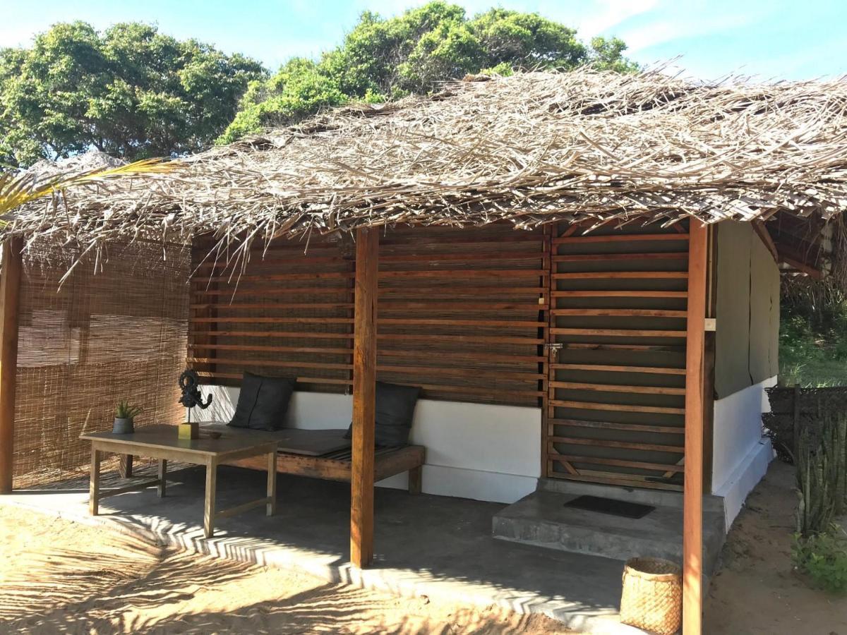 Upali Beach Surf Resort & Cafe Arugam Bay Esterno foto