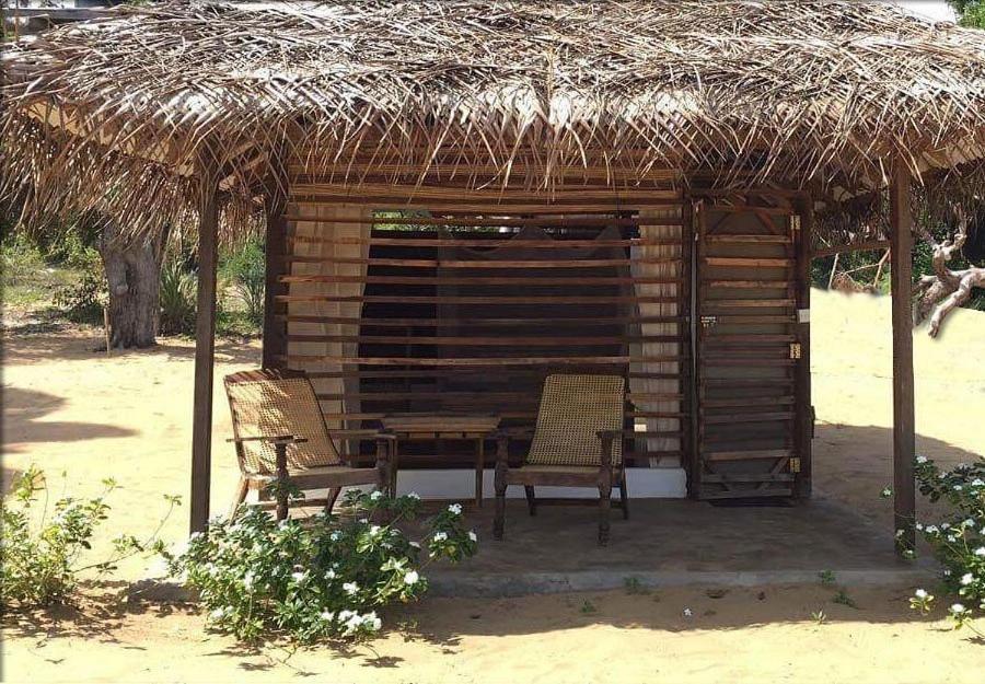 Upali Beach Surf Resort & Cafe Arugam Bay Esterno foto
